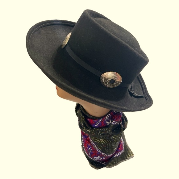 ARLIN Woman's Black Wool Oval Silver Tone Concho Western Southwest Hat - Picture 3 of 12